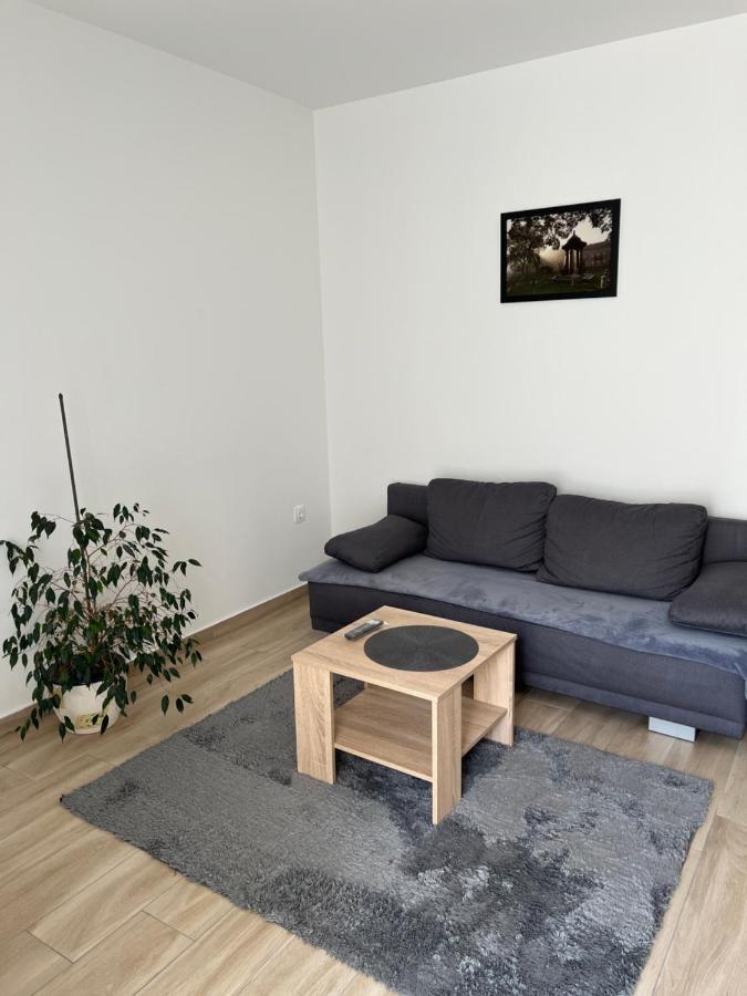 Apartment Sunrise With Private Parking Pula Extérieur photo
